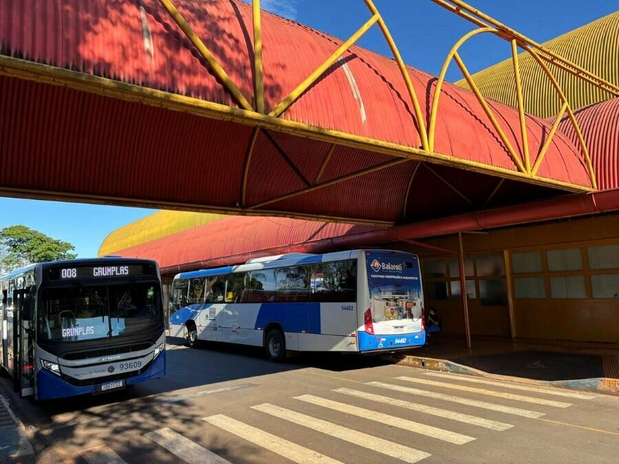 Terminal urbano luiz grando wanderson schumacher 12 0