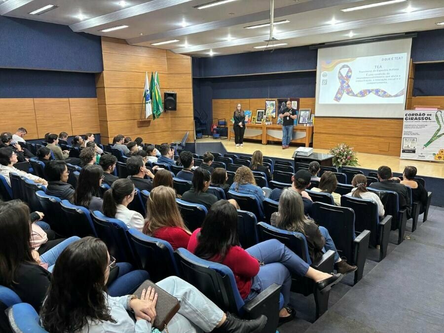 Capacitacao neurodivergencia wanderson schumacher 2 0