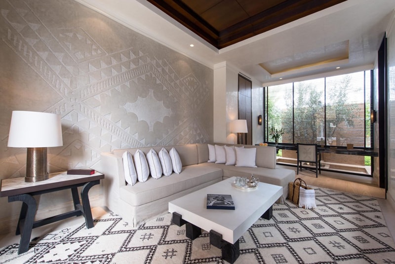 marrakech-mandarin-pool-villa-living-room-min