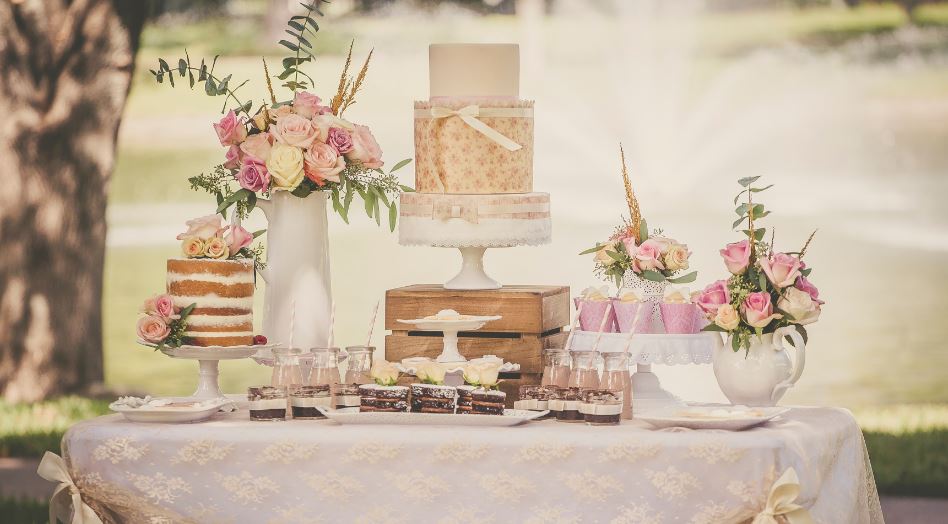 Decoração de casamento no estilo shabby chic é tendência