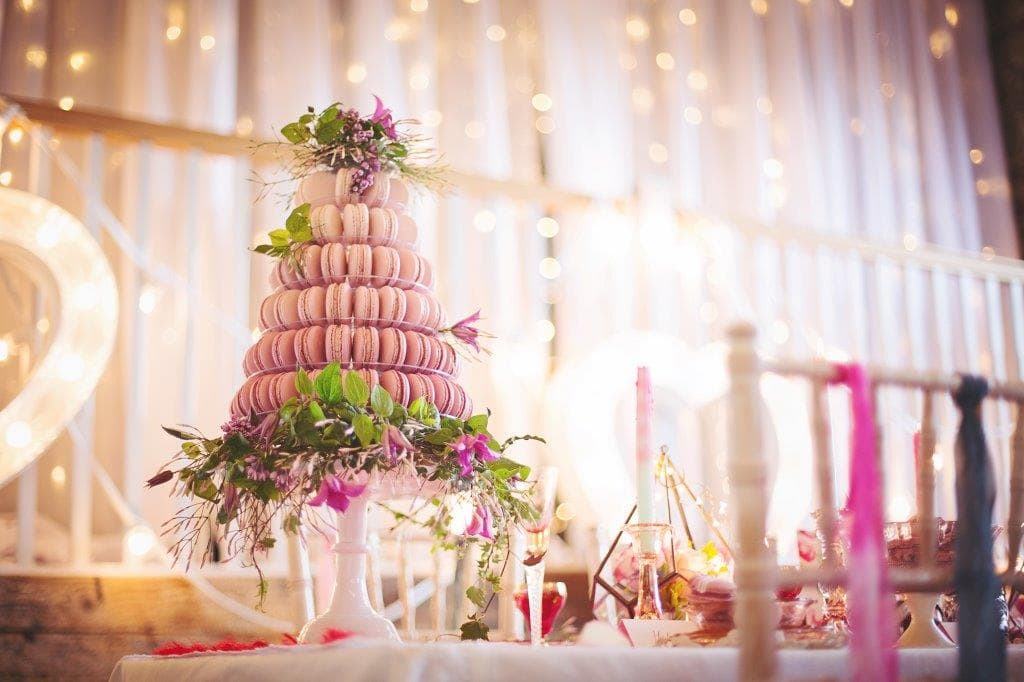 6 maneiras de servir macaron no casamento