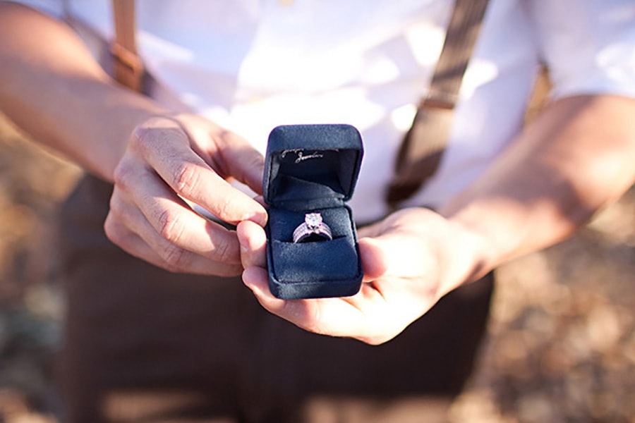 Corredor usa aplicativo fitness para pedir namorada em casamento