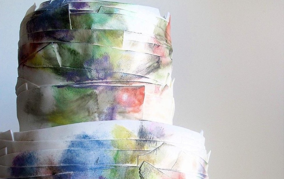 Bolo de casamento com aquarela é tendência em 2017
