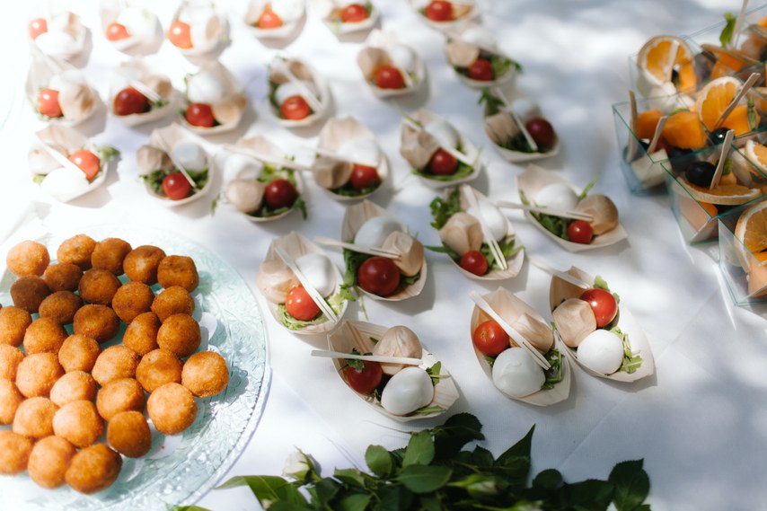 Comidinhas: maneiras de servir queijo no casamento