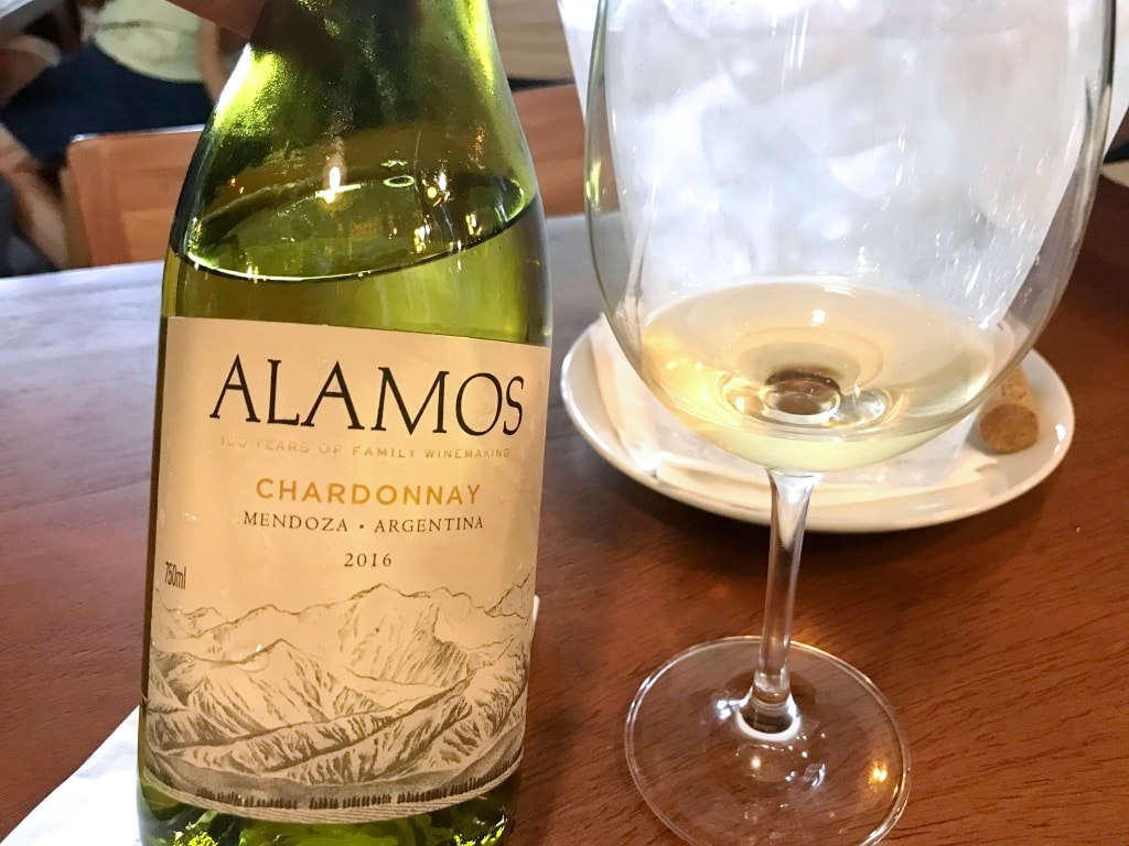 Alamos Chardonnay: um vinho perfeito para servir no seu casamento