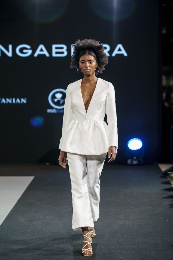 Vestidos de noiva 2022 e vestidos de madrinha estilista Débora Mangabeira.