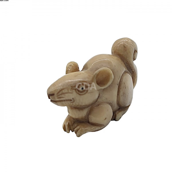 Netsuke representando rato. - Não informado