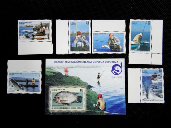 Cuba, série com bloco e selos tema "Pescaria/Peixes". MINT.