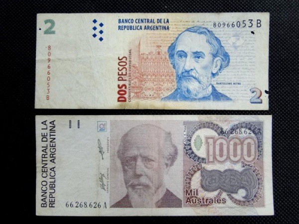 Argentina, lote com 02 cédulas de 2 pesos e 1000 australes. MBC