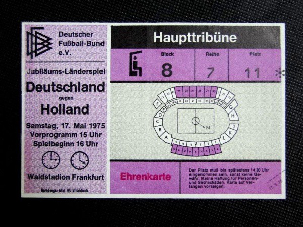 Alemanha, ingresso para o jogo de Futebol Alemanha x Holanda, em 17/05/1975. Bom estado de conservaç