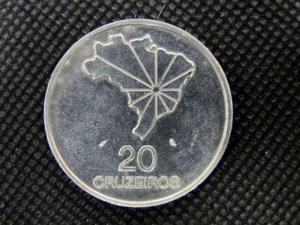 Brasil, moeda de prata de 20 CRUZEIROS, carimbo comemorativo do Sesquicentenário da Independência. M
