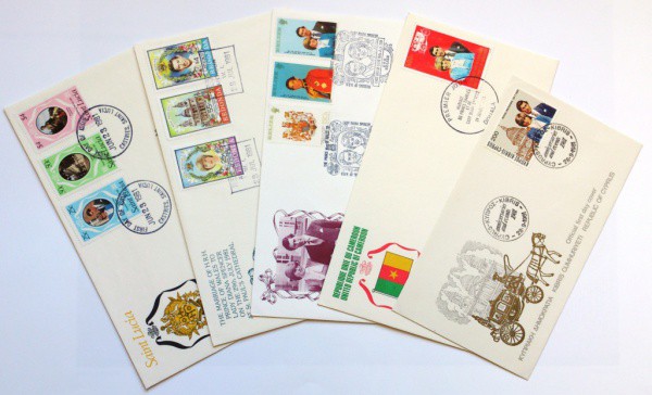 AV9937 - 5 FDC`s - Homenagem ao casamento - Príncipe Charles e Princesa Diana