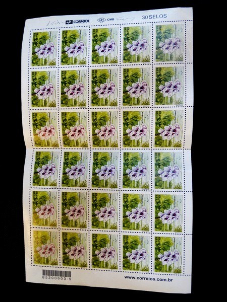Brasil, folha completa com 30 selos, facial de 30 reais novos com goma.
