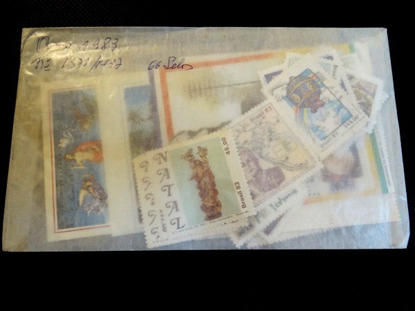 Brasil, ano completo de 1983 com selos comemorativos e blocos novos com goma.