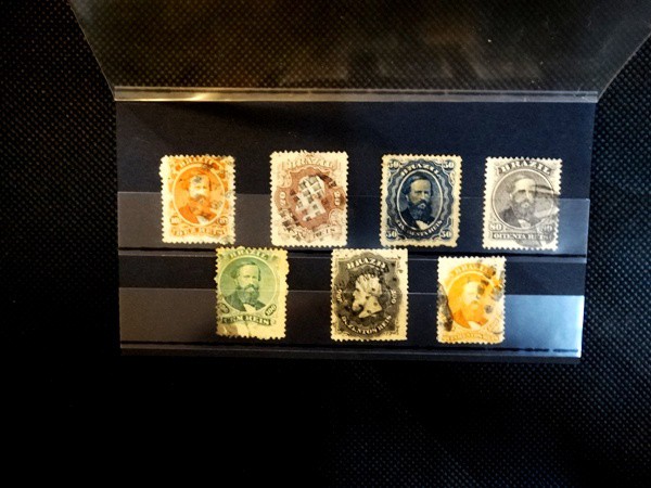 Brasil II Império, cartela com série completa "D. Pedro II" barba preta. Picotado. No estado