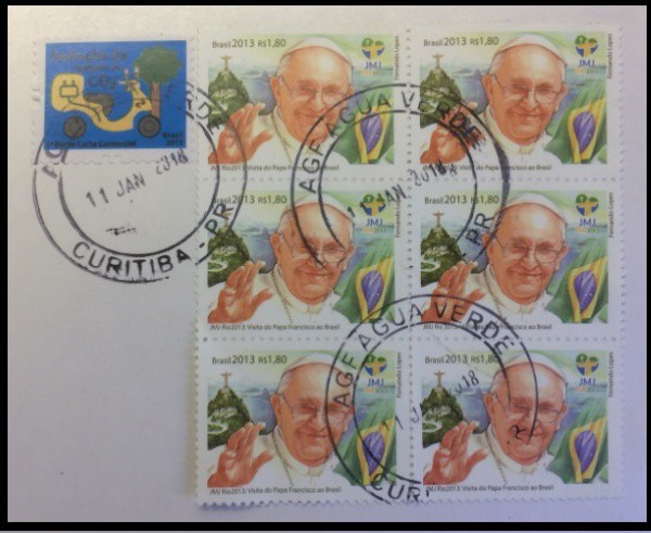 SELOS DO BRASIL SOBRE FRAGMENTO COM UMA SEXTILHA DE SELOS DE JOÃO PAULO II  E CARIMBO NITIDO DE CURI