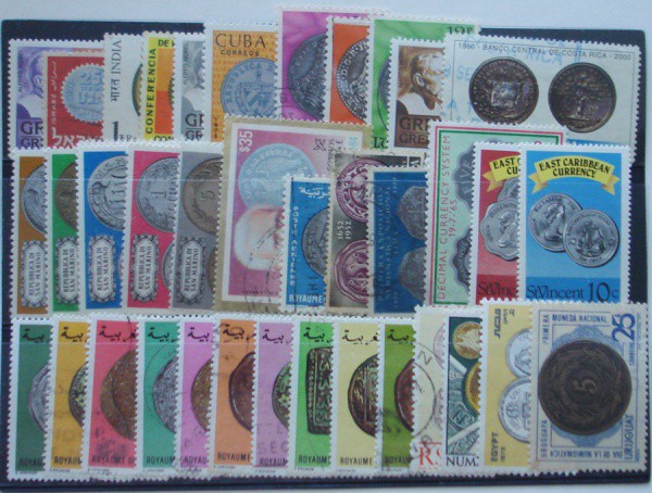 VÁRIOS SELOS ESTRANGEIROS COM O TEMA "NUMISMÁTICA".