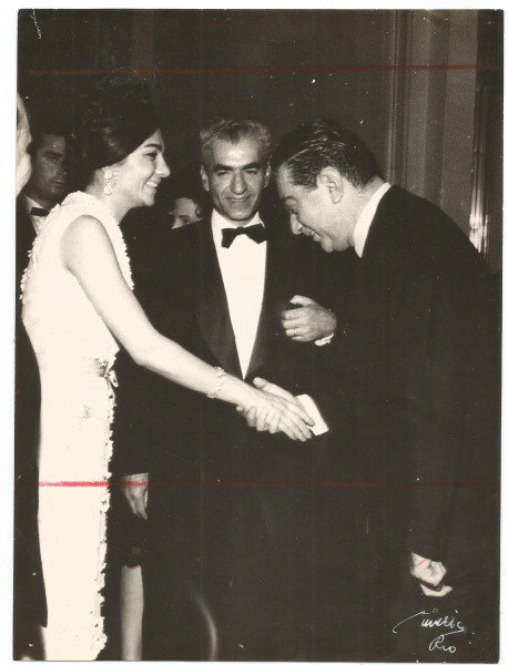 Fotografia : Xá Reza Pahlavi, posteriormente conhecido como Reza Xá, o Grande foi xá do Irã de 1925