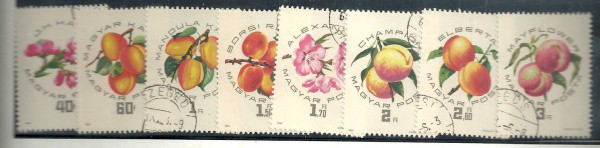 08 SELOS ESTRANGEIROS- FLORES E FRUTOS