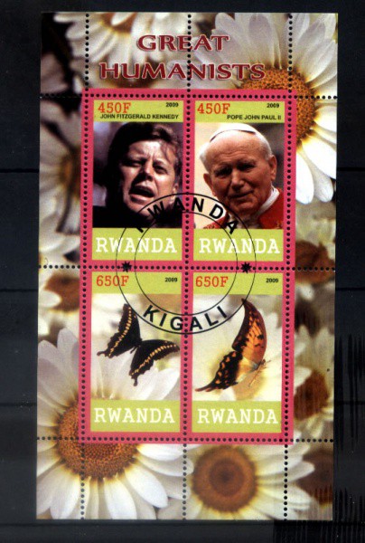 BLOCO DE RWANDA - ANO 2009 - TEMA - GRANDES HUMORISTAS-  BORBOLETAS  CARIMBADOS