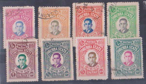 Índia - Seleção de 8 selos clássicos de Estados Indianos! (selos sempre muito raros).