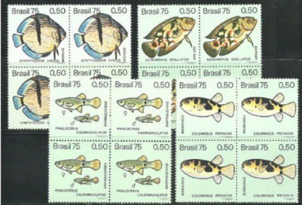 Brasil 1975 - Peixes de água doce. Série completa em quadras sem carimbo e com goma!