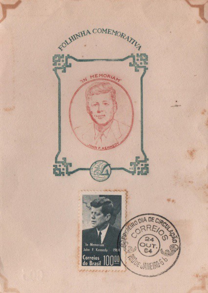 Folhinha Comemorativa "In Memoriam" John F. Kennedy. 24 de Outubro de 1954. Preserva selo e