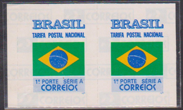 Brasil 1997 -  Selo autoocolante, 1º porte em par horizontal com falta total do corte para destacar