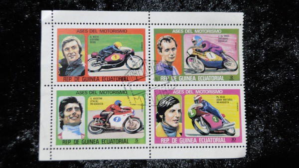 MOTOCICLISMO - MOTOS E CAMPEÕES - QUADRA c/SELOS DIFERENTES