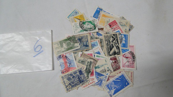LOTE 06 - LOTÃO DE SELOS DO BRASIL, DIVERSAS ÉPOCAS, CONFORME FOTO
