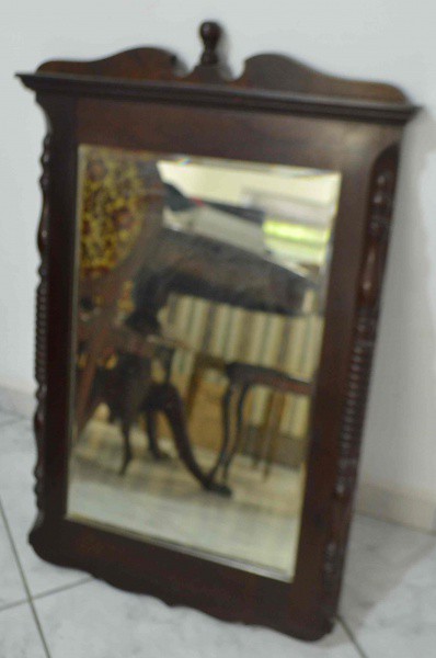 Espelho 87cm x 52cm    A RETIRAR EM GUARULHOS.