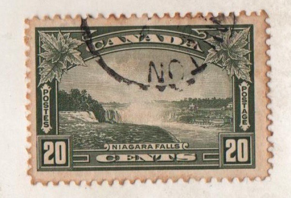 Filatelia: Selo do Canadá - Niagara Falls. MBC
