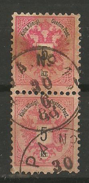 Filatelia : Duplas de selos Clássicos Áustria, apresenta brasão de armas, ano 1883. MBC.