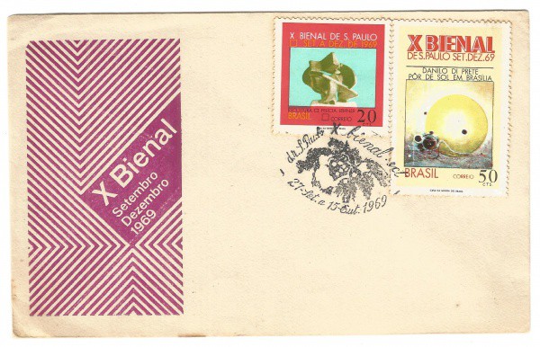 Envelope comemorativo da X Bienal de São Paulo, 1969. Bem conservado.