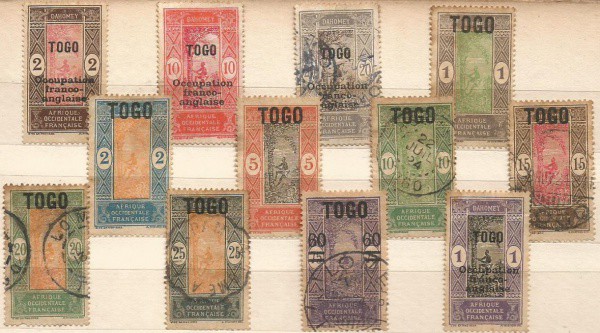 Filatelia : Selos (16) Colonia Francesa  de Togo,  1916 / 1922. Excelente estado de conservação .