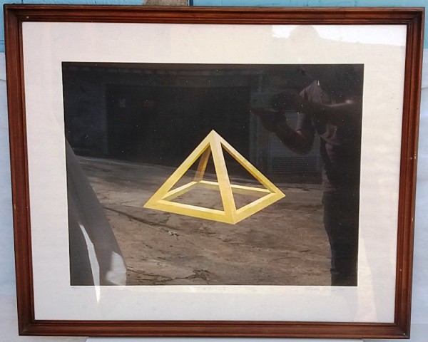 Antonio Peticovi - Pirâmide, Gravura, tiragem 55/100, medida total com moldura aprox. 67 x 94 cm
