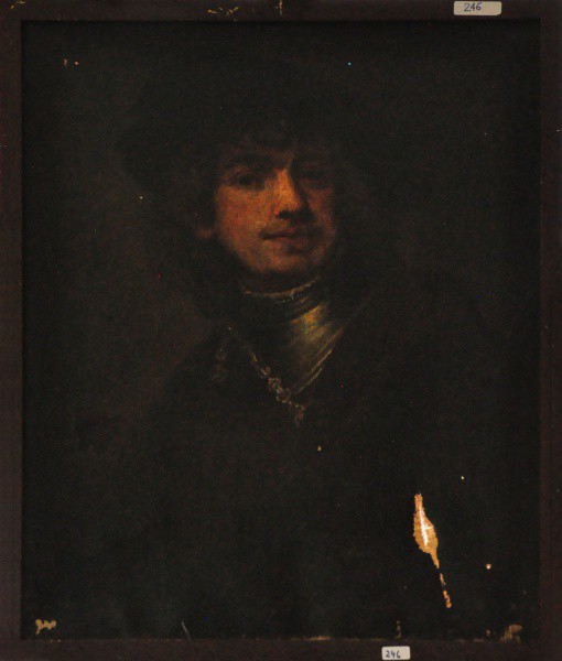 PINTURA EUROPEIA ANTIGO SEM ASSINATURA - ost ( Figura Masculina ) med: 63 x 50 cm. Obs: restauro de