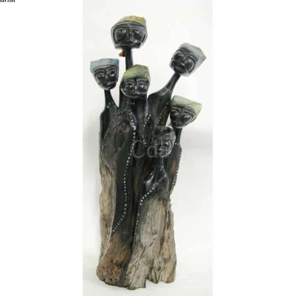 Quatro figuras — Não identificado