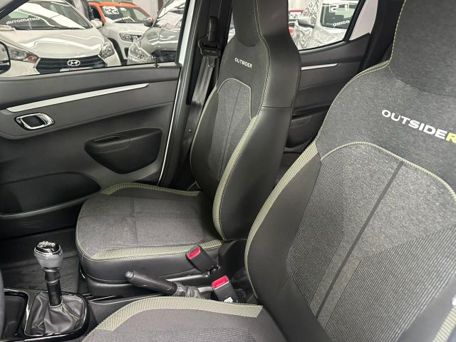 KWID OUTSIDER 1.0 - 2022/2023 - BRANCA 16