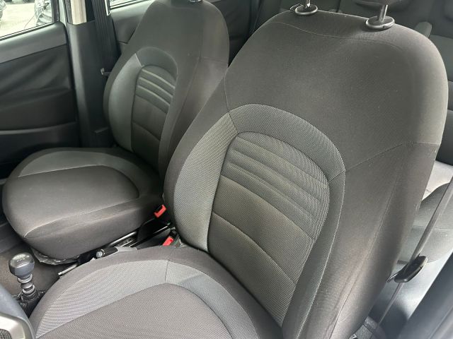 IDEA ATTRACTIVE 1.4 - 2015/2016 - CINZA 16