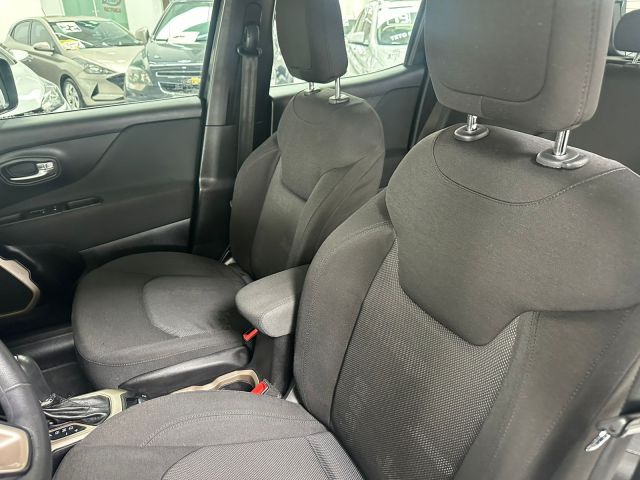 RENEGADE SPORT 1.8 AUT - 2015/2016 - PRETA 16