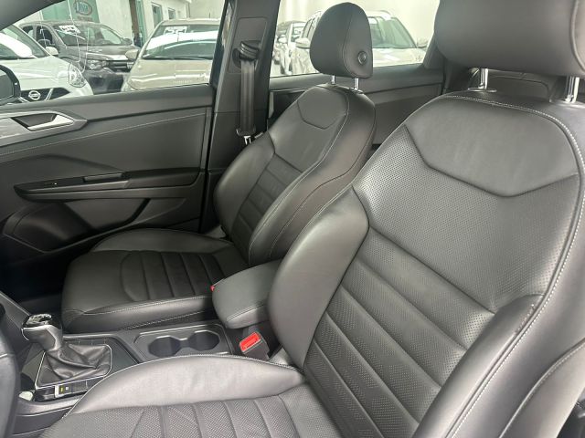 TAOS HIGHLINE 1.4 250 TSI - 2023/2023 - PRETA 14