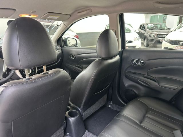 VERSA SL 1.6 AUT - 2018/2018 - PRETA 16