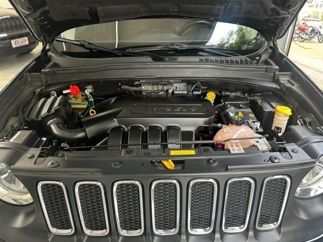 RENEGADE SPORT 1.8 - 2015/2016 - PRETA 20