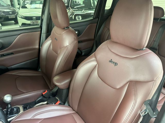 RENEGADE SPORT 1.8 - 2015/2016 - PRETA 16