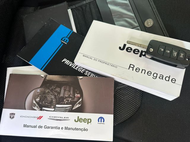 RENEGADE SPORT 1.8 - 2015/2016 - PRETA 22