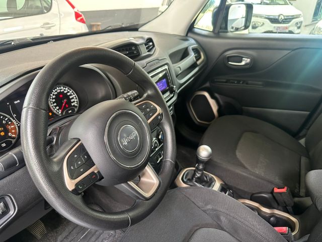 RENEGADE SPORT 1.8 - 2015/2016 - PRETA 14