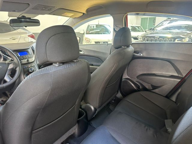 HB20 COMFORT PLUS 1.6 AUT - 2014/2015 - VERMELHO 18