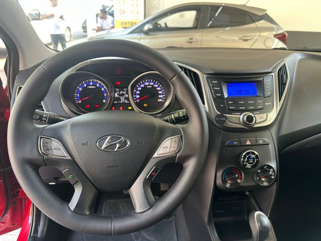 HB20 COMFORT PLUS 1.6 AUT - 2014/2015 - VERMELHO 12