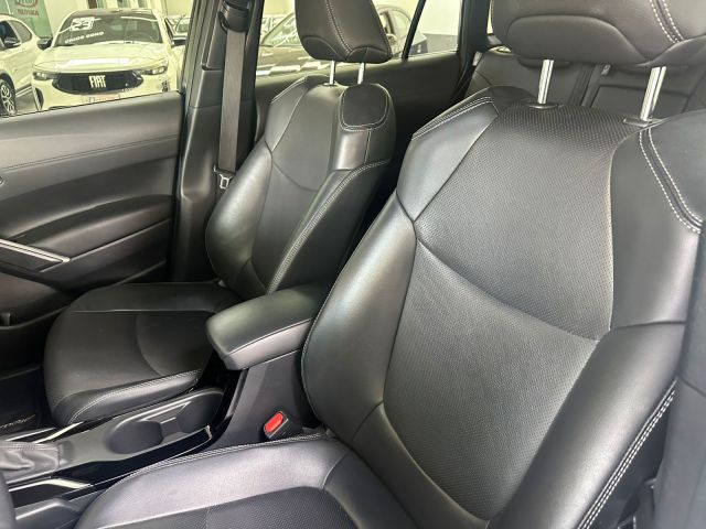 COROLLA CROSS XRE 2.0 - 2021/2022 - PRETA 16